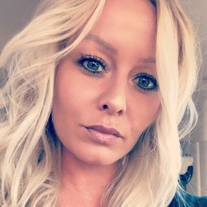 Meet your Posher, Savannah